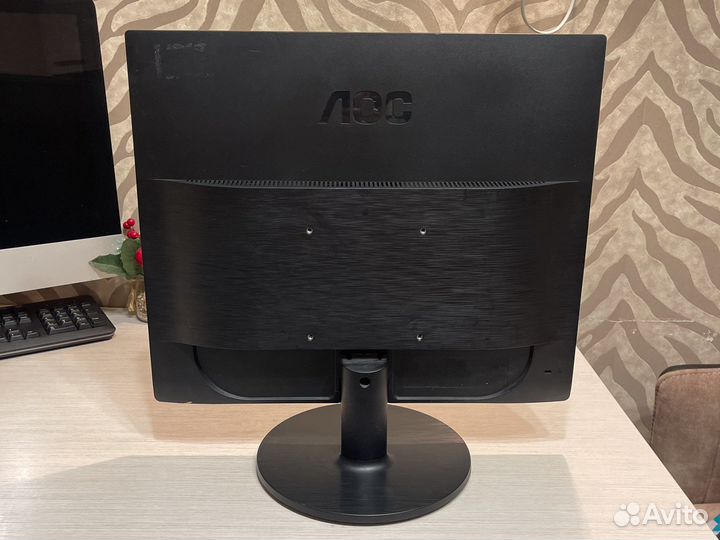 Монитор лос рабочий