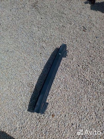 Усилитель заднего бампера Volkswagen Polo 5 х