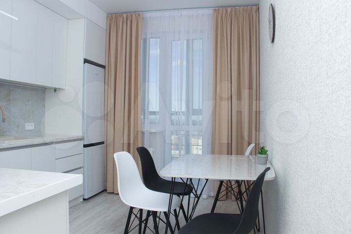 2-к. квартира, 60 м², 14/17 эт.
