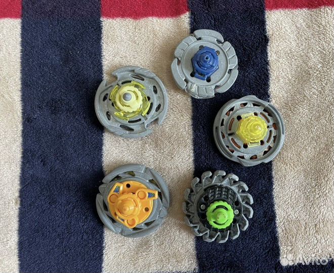 Beyblade (арена+волчки)