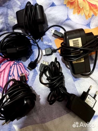 Зарядное устройство для сотового