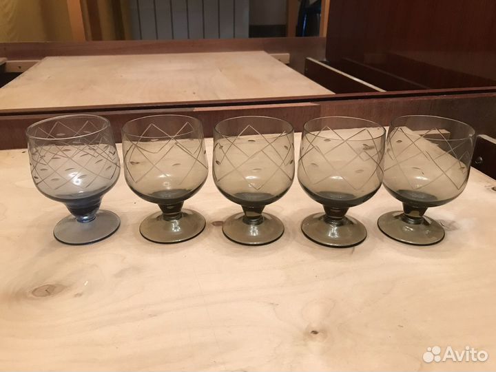 Бокалы, рюмки