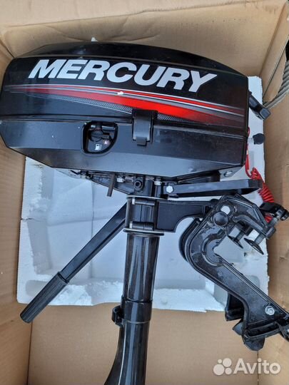 Мотор для лодки 2.5 mercury