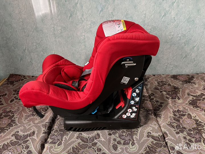 Детское автокресло от 0 до 18 Chicco
