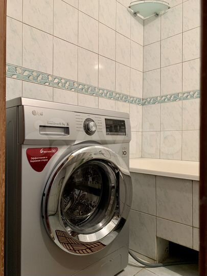 2-к. квартира, 53 м², 2/9 эт.