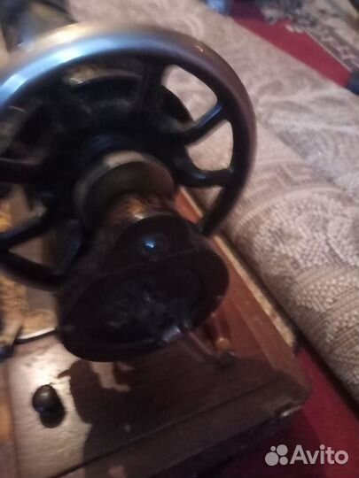 Швейная машина Подольск ручная