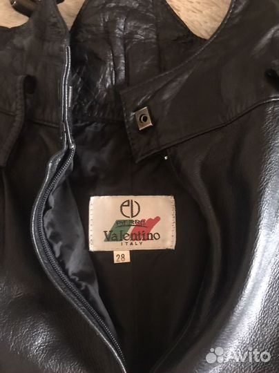 Шорты натуральная кожа Valentino Италия