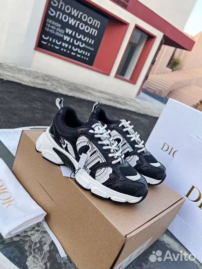 Кроссовки dior