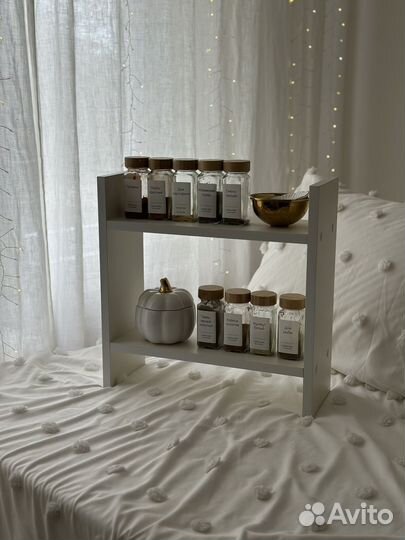 Полочка настольная