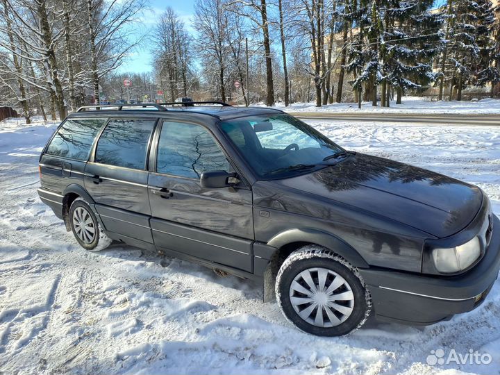 Volkswagen Passat 1.8 МТ, 1988, 300 000 км