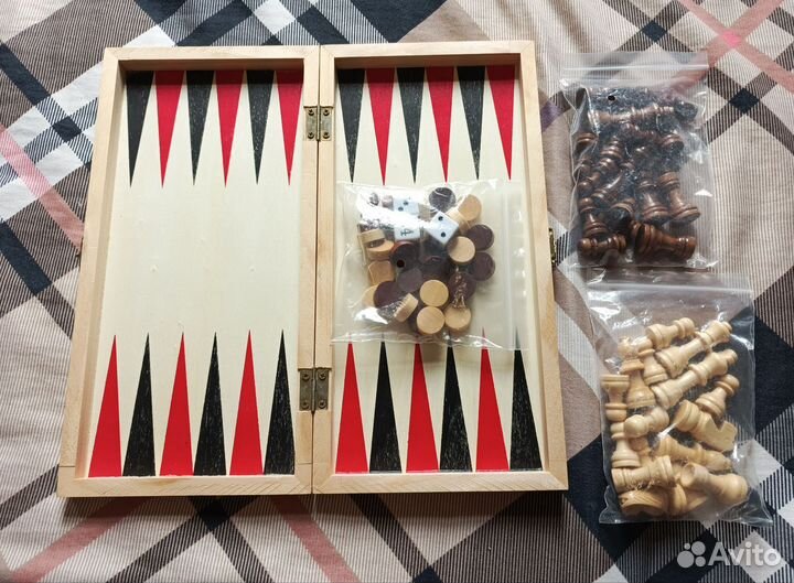 Шахматы, нарды, шашки 3в1