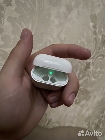 Кейс для Airpods оригинал