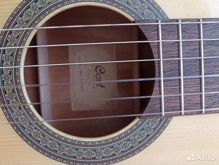 Классическая гитара Корт