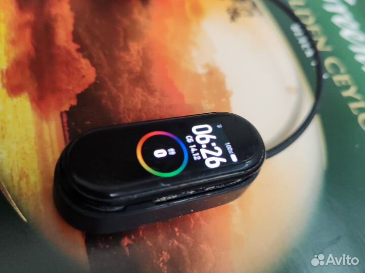 Фитнес браслет xiaomi mi band 4