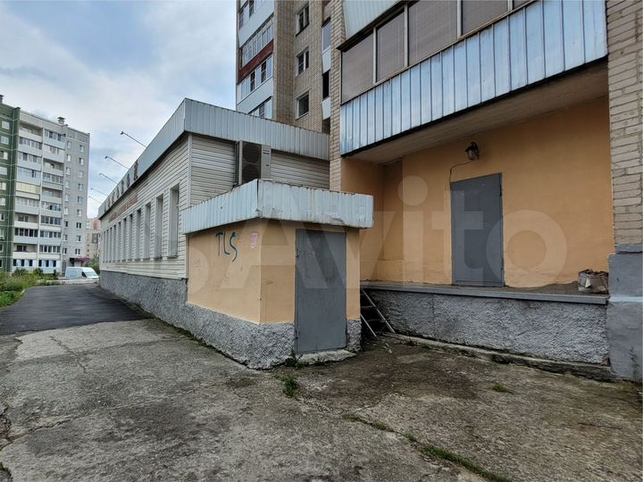 Торговая площадь, 301.9 м²