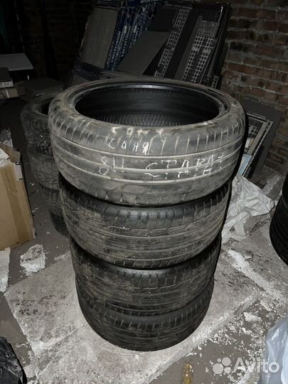 Dunlop SP Sport Maxx RT 225/40 R19 и 255/40 R19 93Y