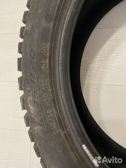 Pirelli Ice Zero 2 245/45 R20 103H