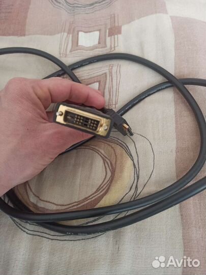 Кабель для компьютера