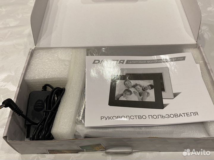 Цифровая фоторамка digma