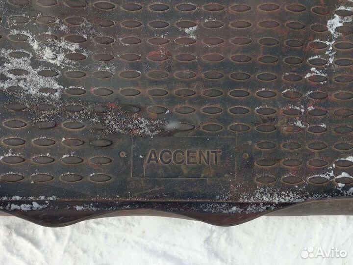 Ковер багажника Hyundai Accent