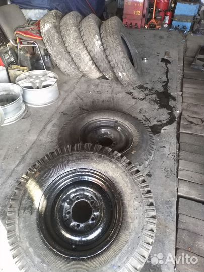 Шины СССР ЯИ-381 215/90 R15 99C