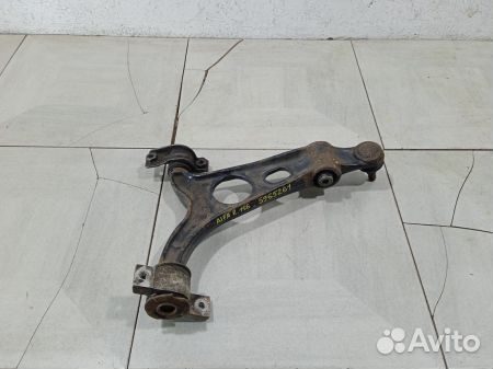 Рычаг передний правый нижний