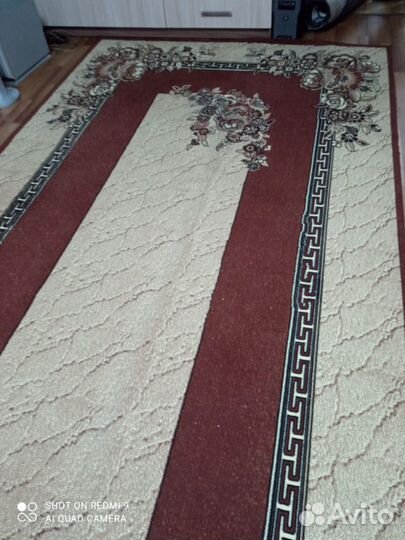 Палас ковровый в отличном состояние
