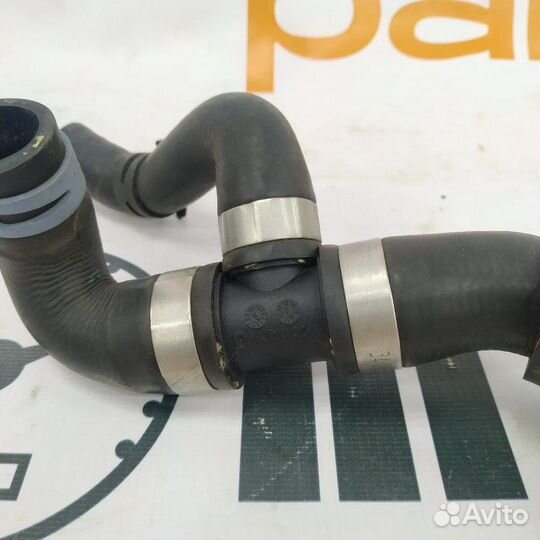 Патрубок системы охлаждения Volkswagen Tiguan 2