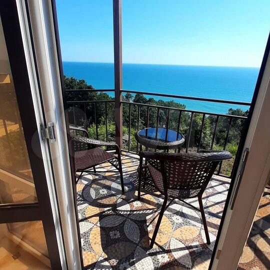 Дом 65 м² на участке 7 сот.