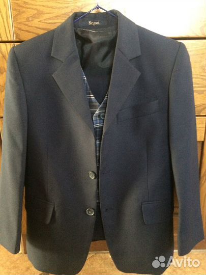 Продам костюм 3-ка для мальчика новый