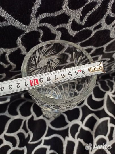 Большая хрустальная ваза