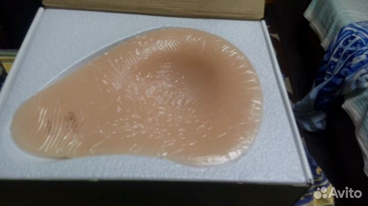 Протез молочной железы