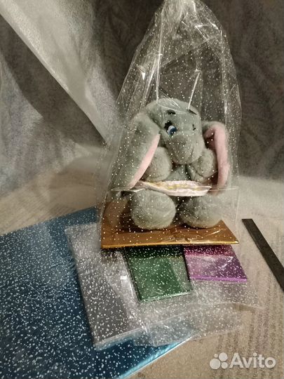 Упаковка подарочная с жестким дном