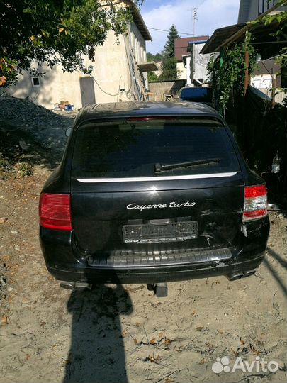 Porsche Cayenne Turbo 2003 48.00 4,5 450 л/с