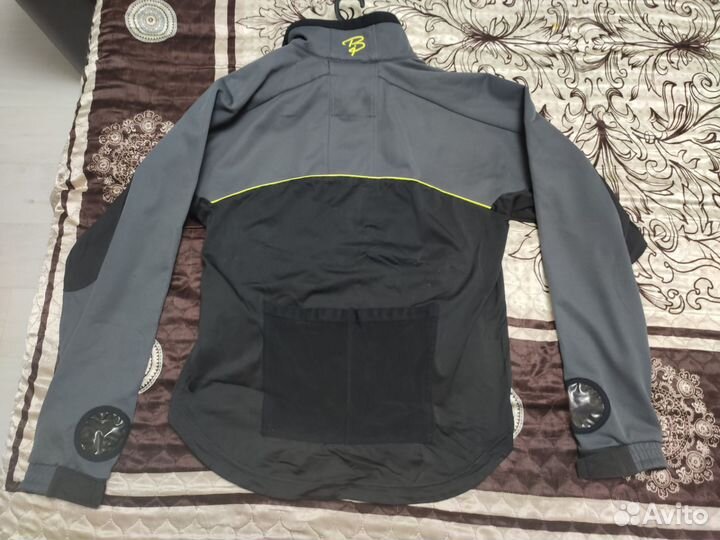 Разминочный костюм Bjorn Daehlie