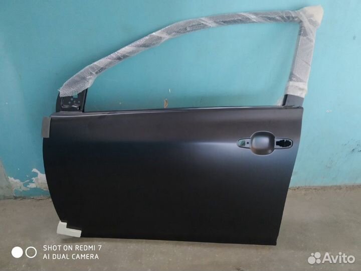 Дверь передняя Тойота Королла 150,левая,правая