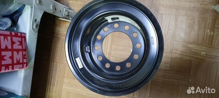 Шкив коленчатого вала