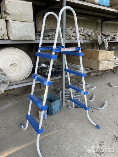Лестница для каркасного бассейна