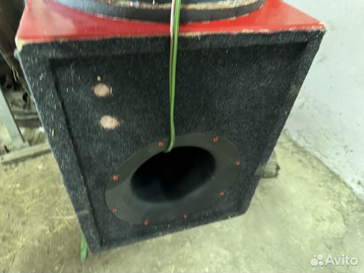 Сабвуфер Machete m12s 800w