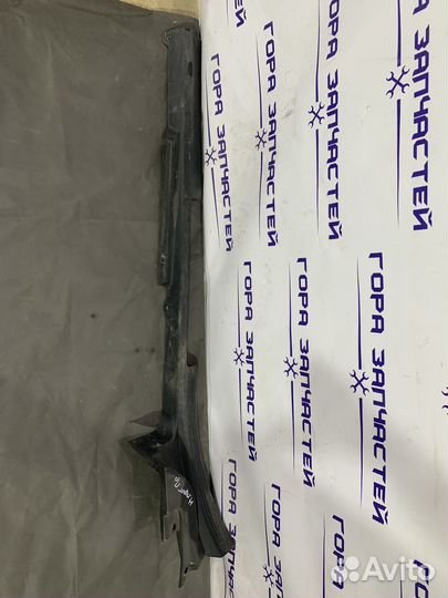 Накладка на порог правая Fiat Linea 2007б.у