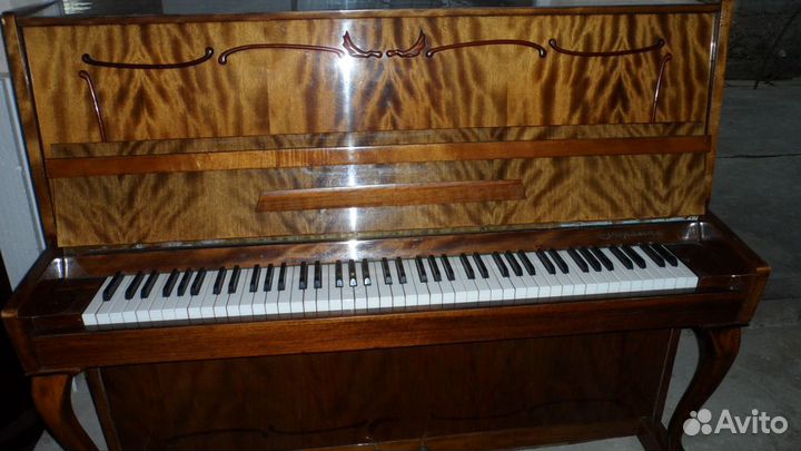 Пианино Украина