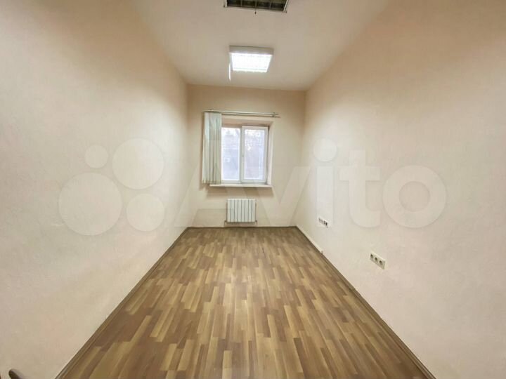 Офис, 24.7 м², 32 м2. От Собственника