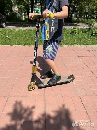 Самокат трюковой Rush