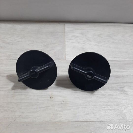 Болт крепления запасного колеса LADA Granta седан