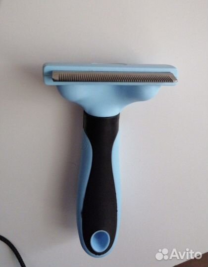 Расческа для кошек и собак