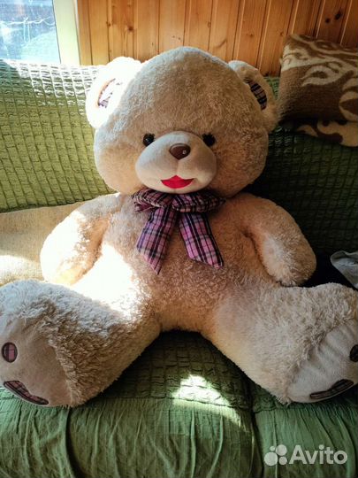 Плюшевый медведь