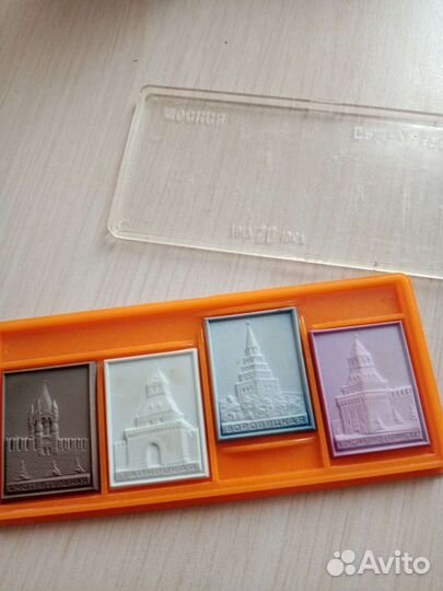 Набор керамических плиток