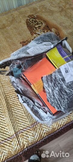 Обувь разная мешком