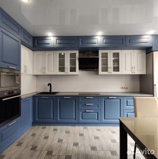 Кухонный гарнитур на заказ в дом в Успенском