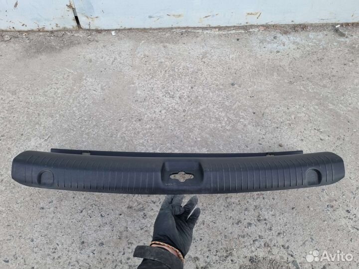 Обшивка багажника Kia Rio 3 857704Y000